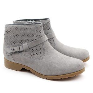 Teva Waterproof Suede Delavina Ankle Boot Size 8.5